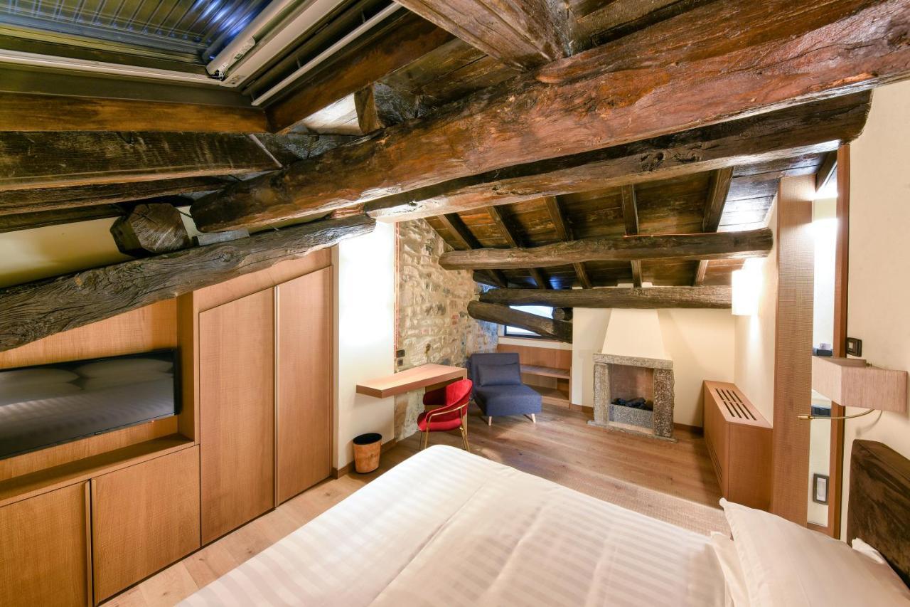 Relais & Spa Castello Di Casiglio 에르바 외부 사진