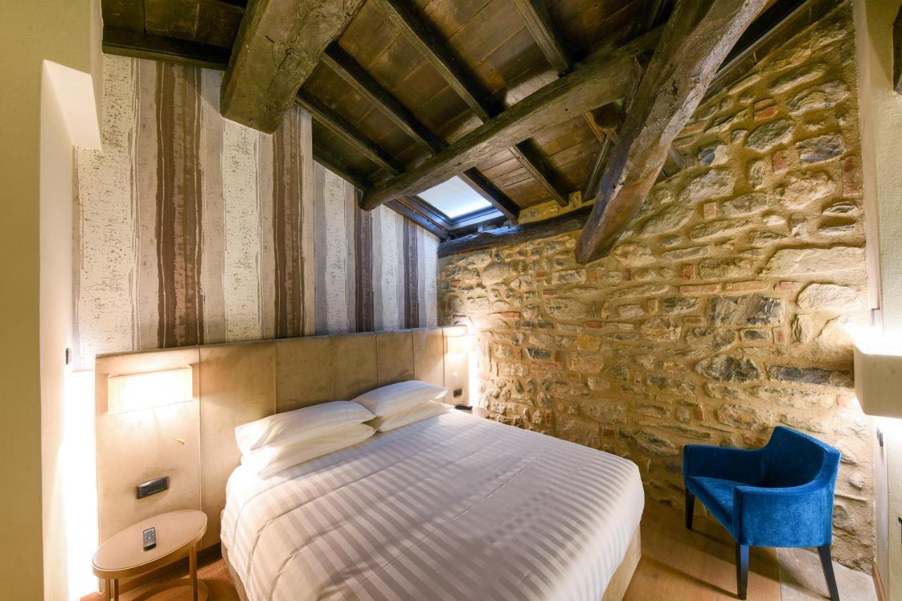 Relais & Spa Castello Di Casiglio 에르바 외부 사진