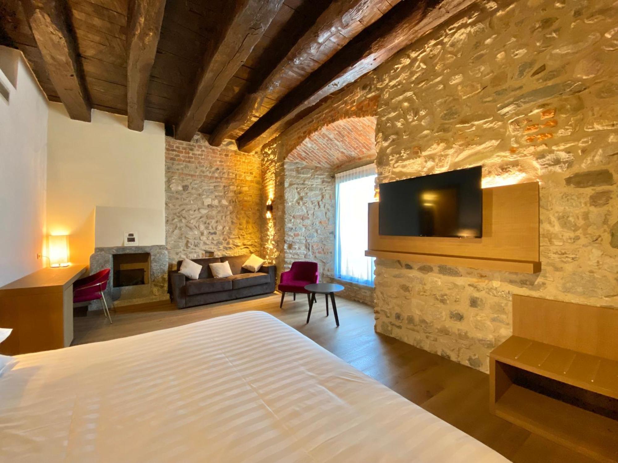Relais & Spa Castello Di Casiglio 에르바 객실 사진