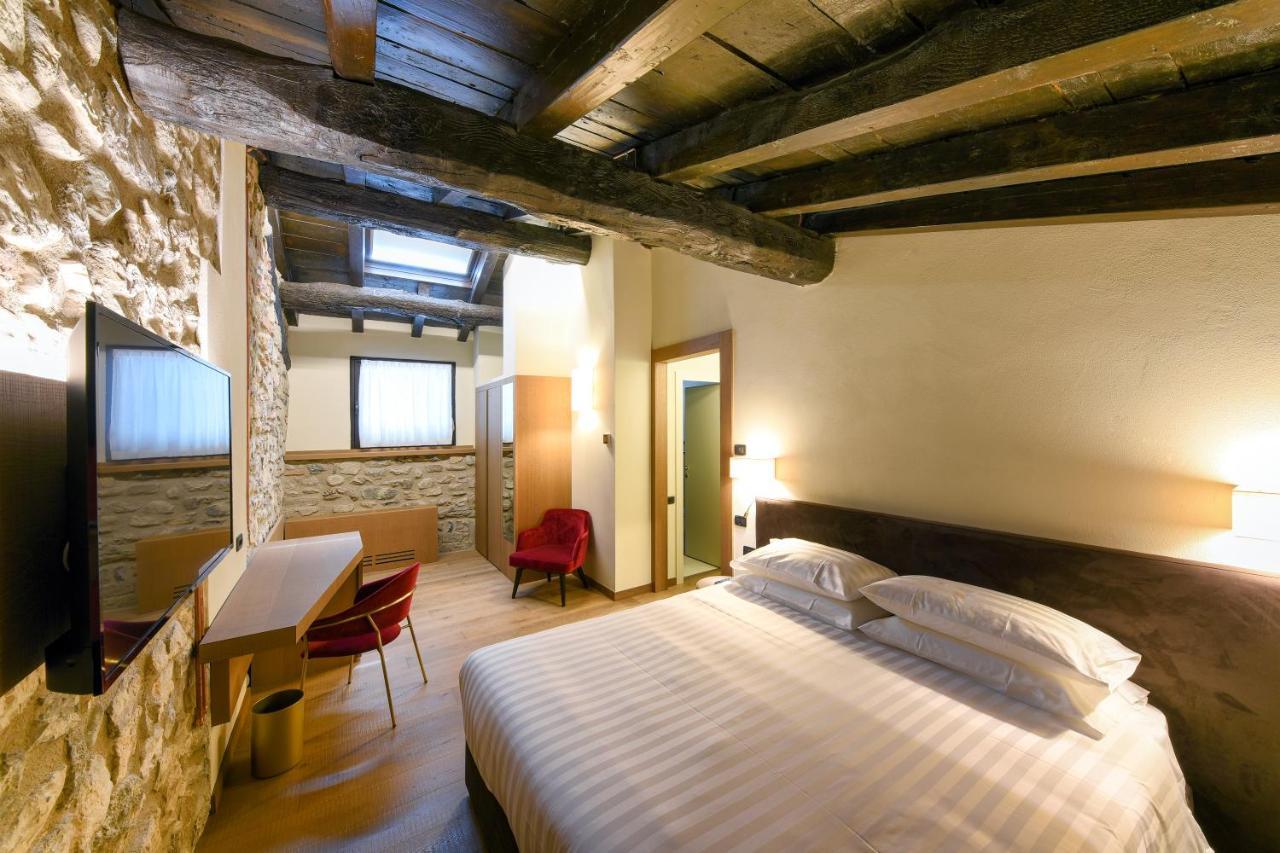 Relais & Spa Castello Di Casiglio 에르바 외부 사진